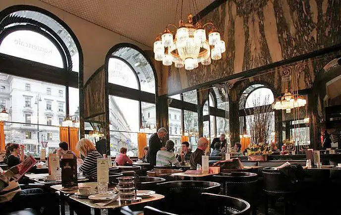 cafe schwarzenberg in vienna
